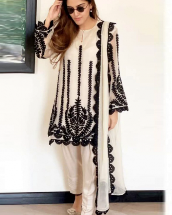 Offwhite Black Heavy Embroidered 3pc organza dupatta-GA10189 Offwhite Black Heavy Embroidered 3pc organza dupatta-GA10189