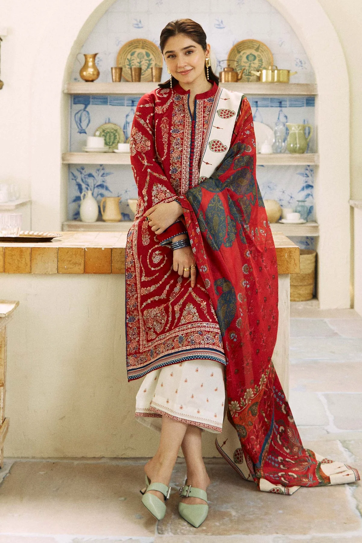 Embroidered Lawn 3pc with Silk Printed Chiffon Dupatta - GA1890