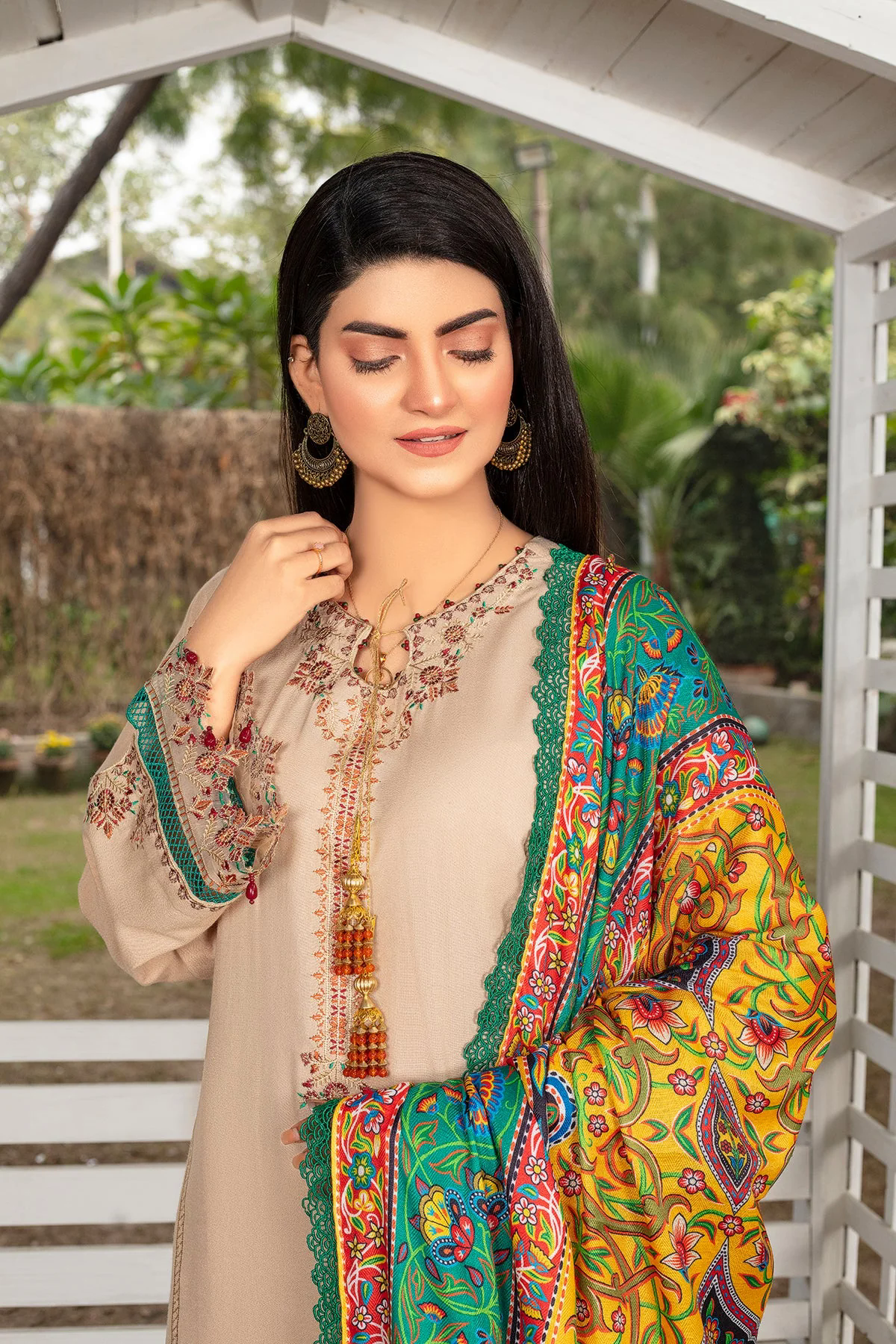 Farsiris Luxury Embroidered Dhanak 3pc With Printed Whool Shawal-GA1933