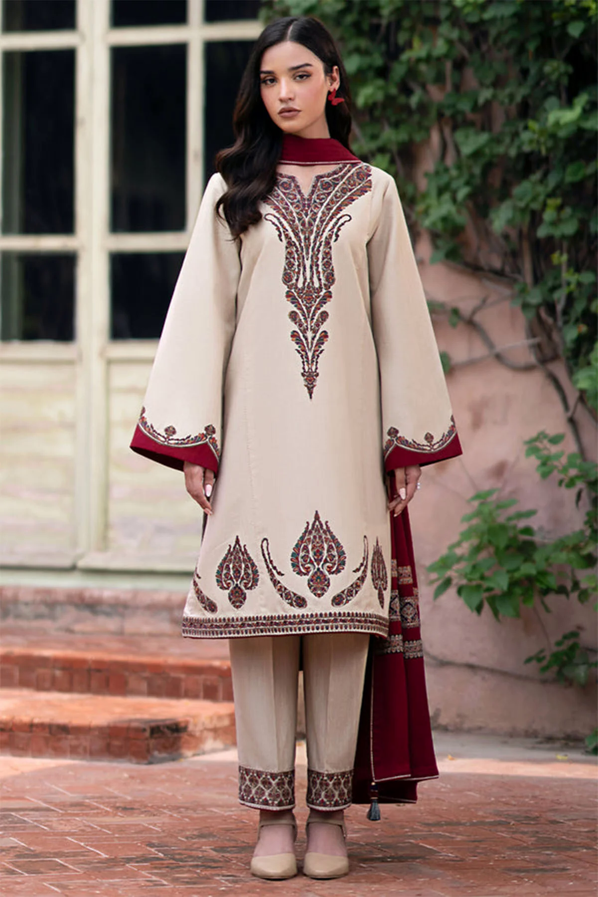Embroidered Dhanak 3pc with Whool Shawal- GA1972