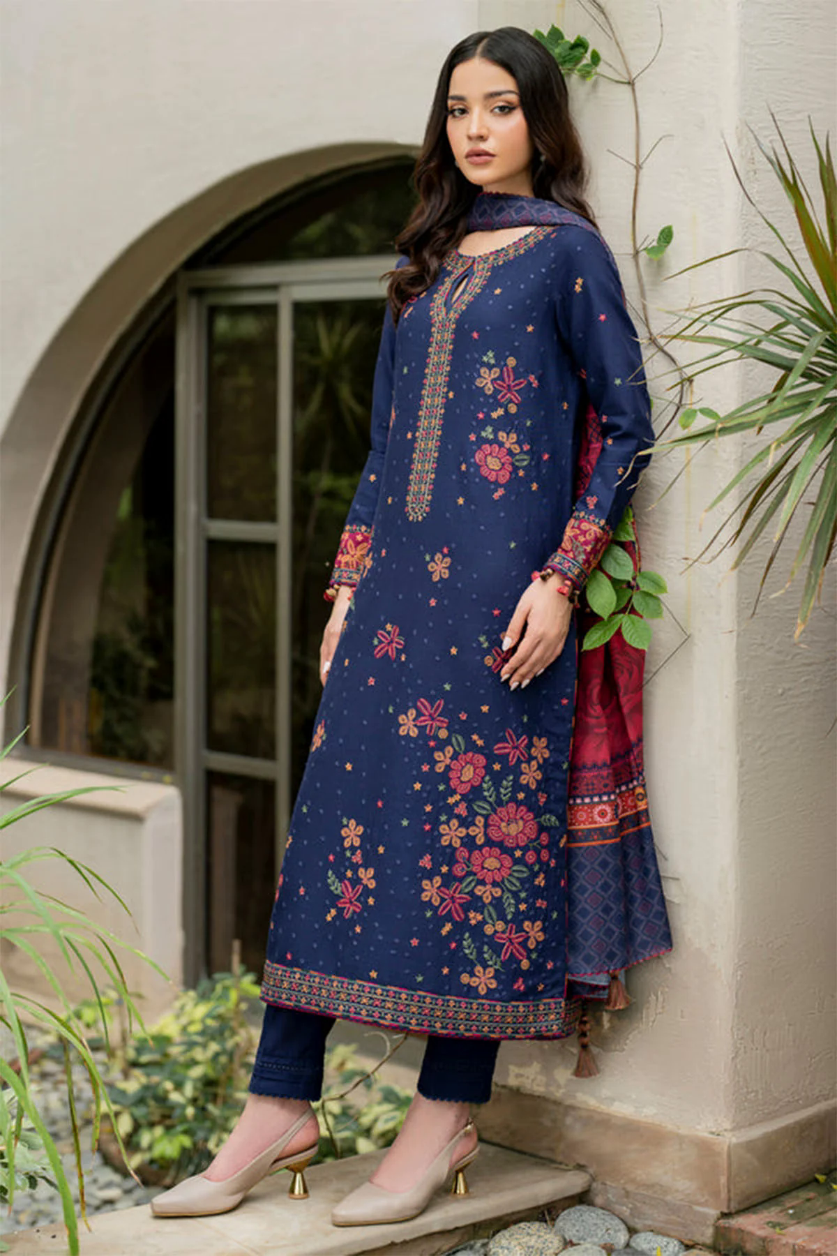 Embroidered Dhanak 3pc with Whool Shawal- GA1971