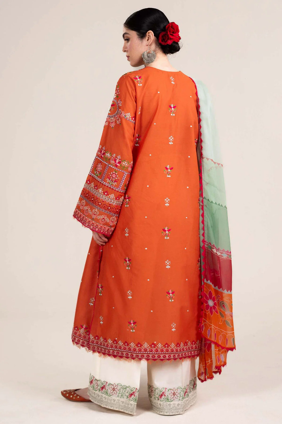 Embroidered Lawn 3pc with Chiffon Dupatta- GA1909
