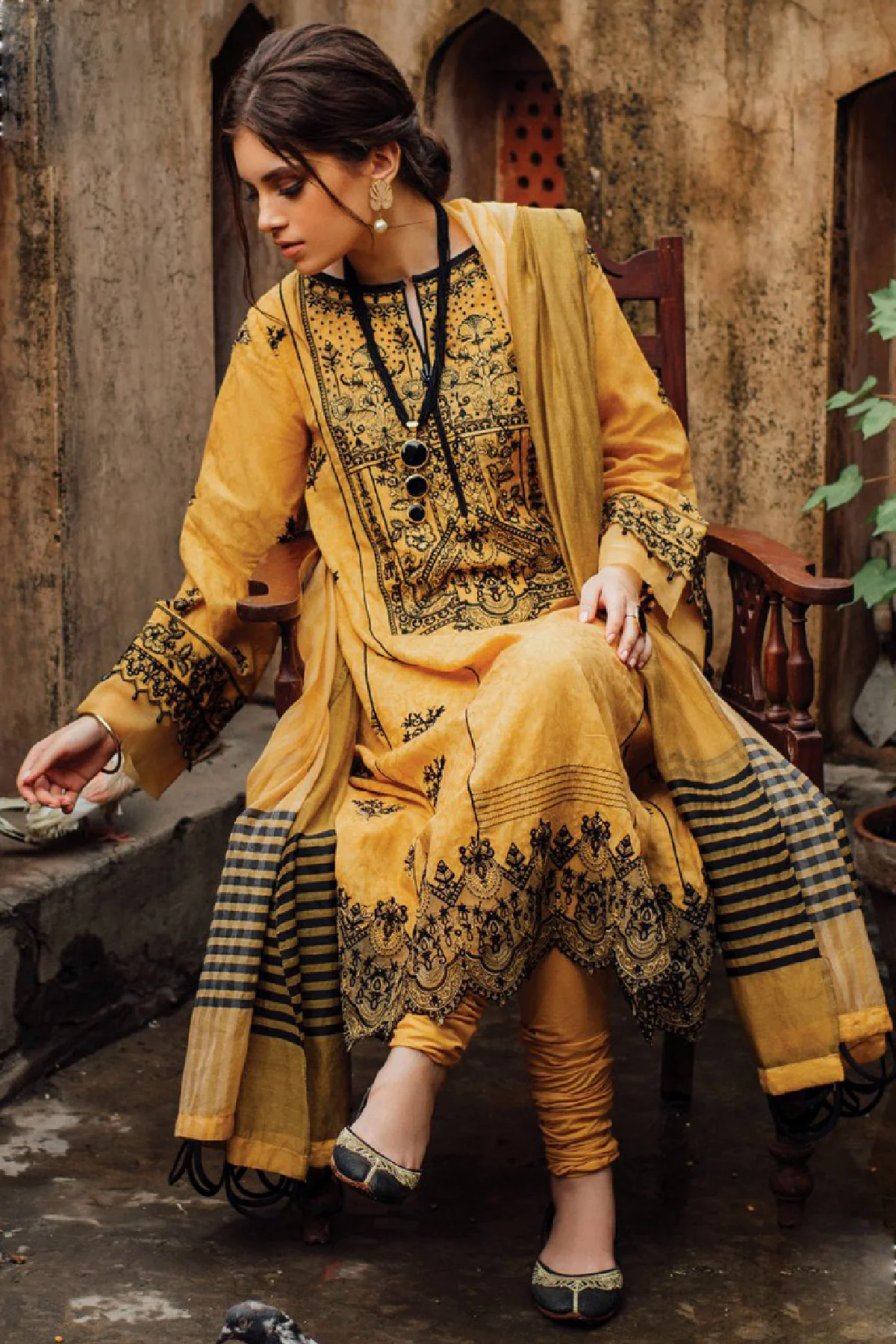 Sapphire Fully Embroidered 3Pc lawn with Oraganza dupata  -GA7087