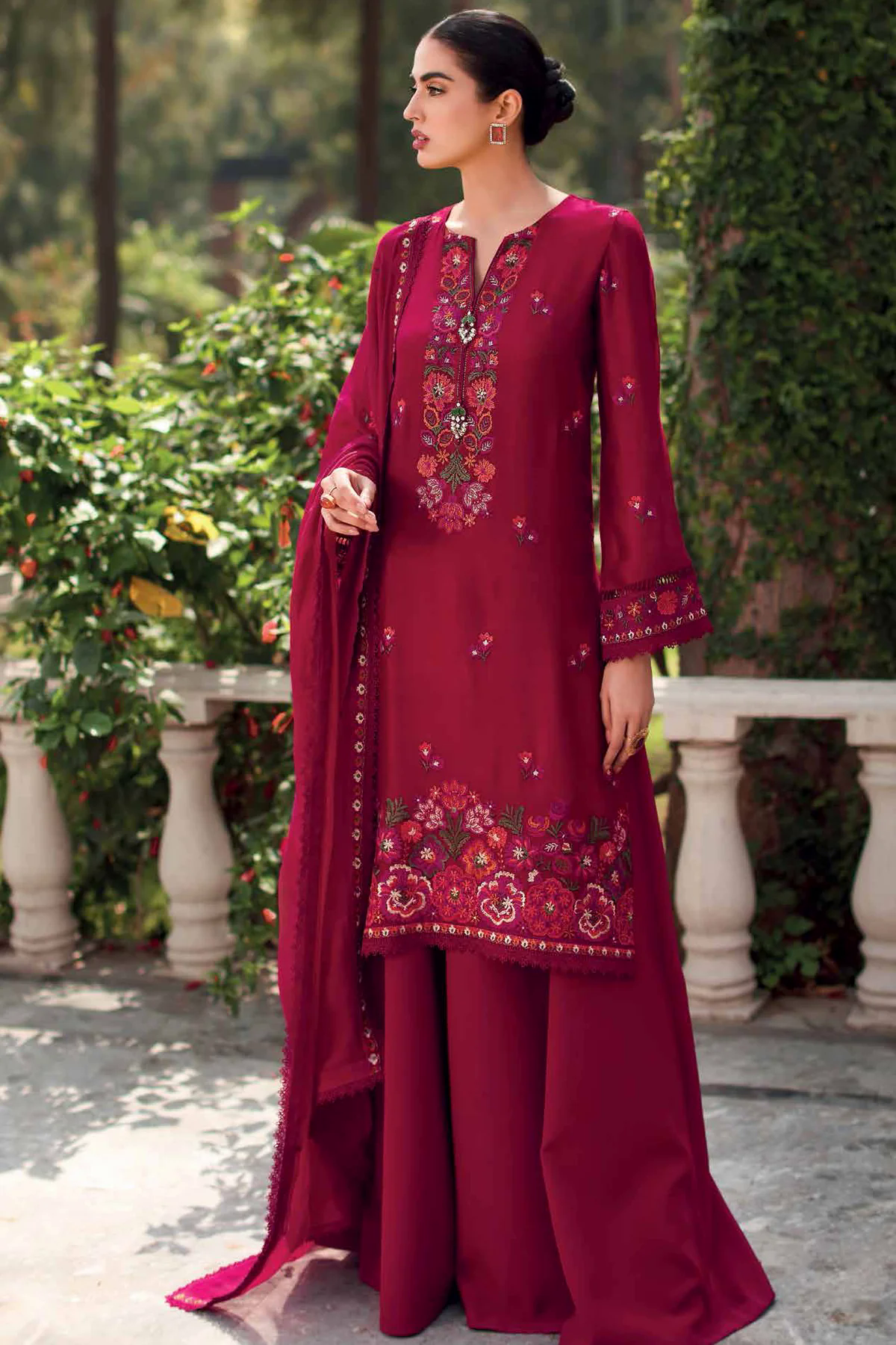 3PC Embroidered Lawn Suit with pure chiffon Dupatta -GA102123