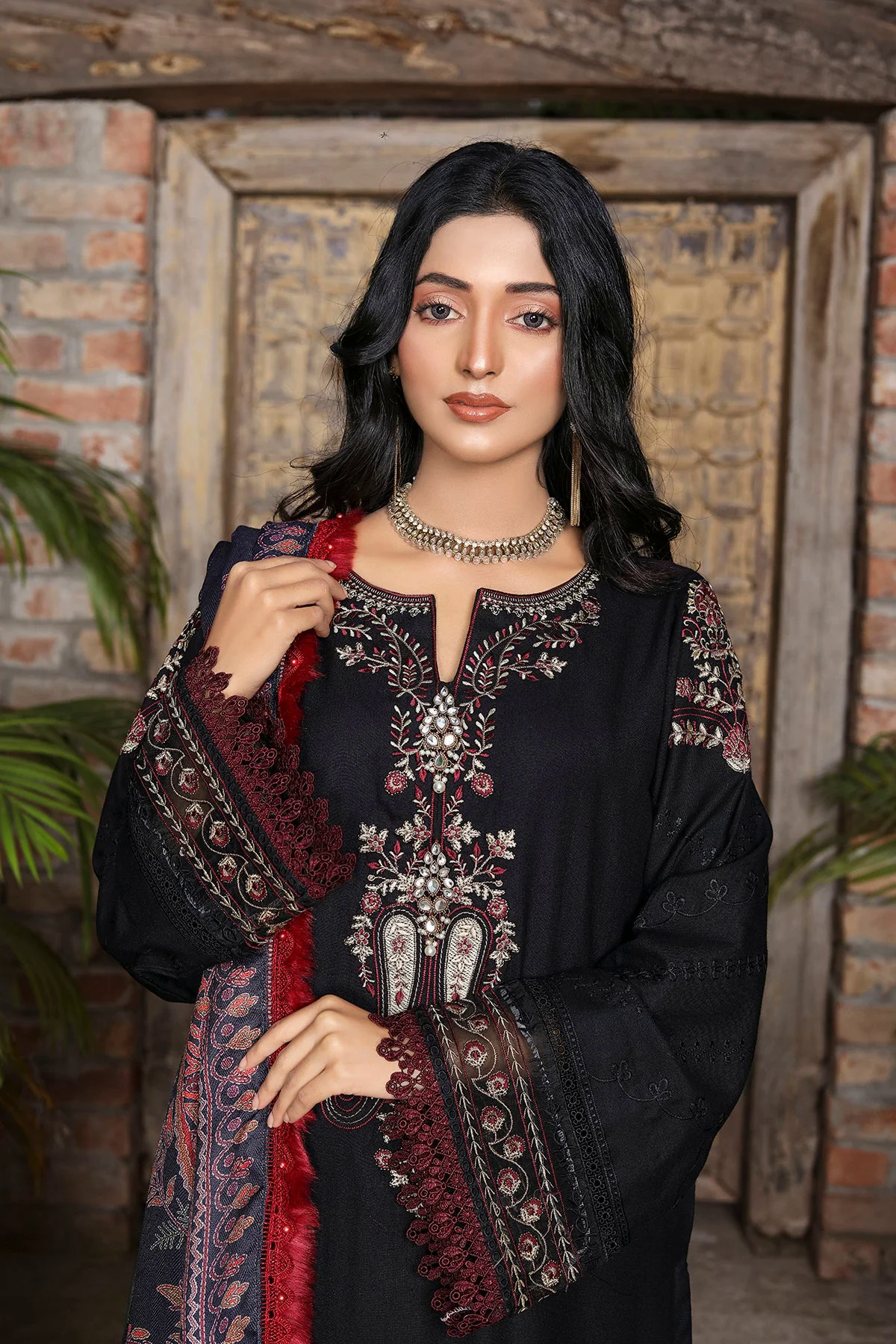 Fereydun Luxury Embroidered Dhanak 3pc With Printed Whool Shawal-GA1934