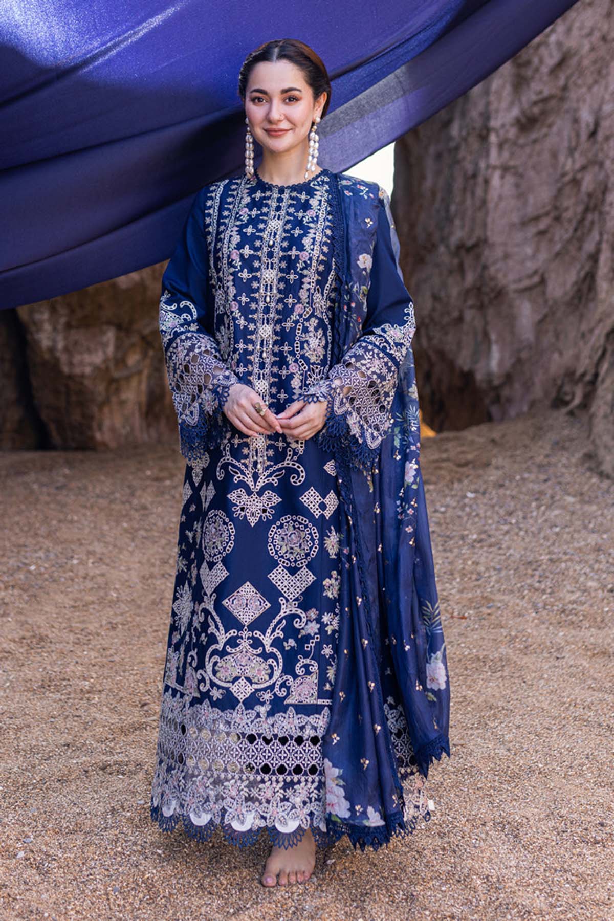 Luxury Embroidered Lawn 3pc with Embroidered Slub Net Dupatta - GA1831