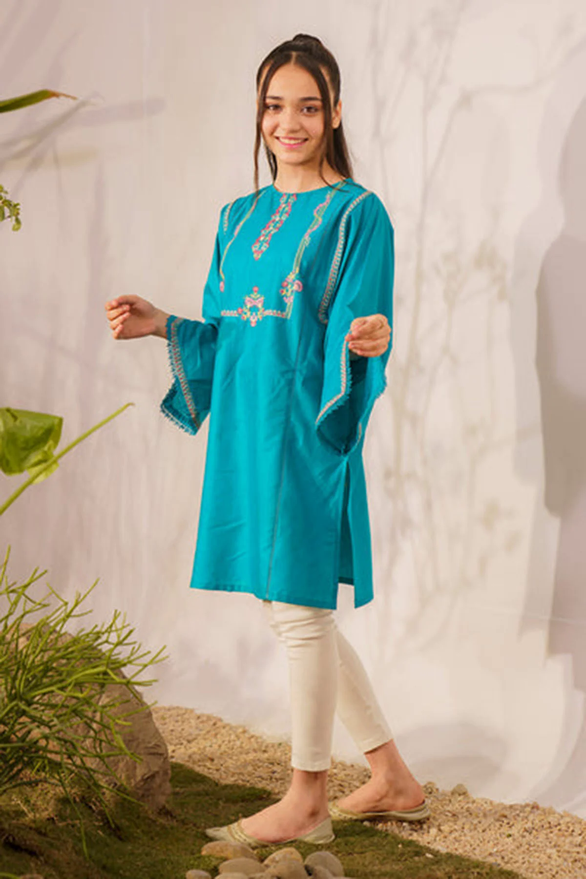 Ziva Fully Embroidered Lawn 2Pc-Ga2004 Ziva Fully Embroidered Lawn 2Pc-Ga2004