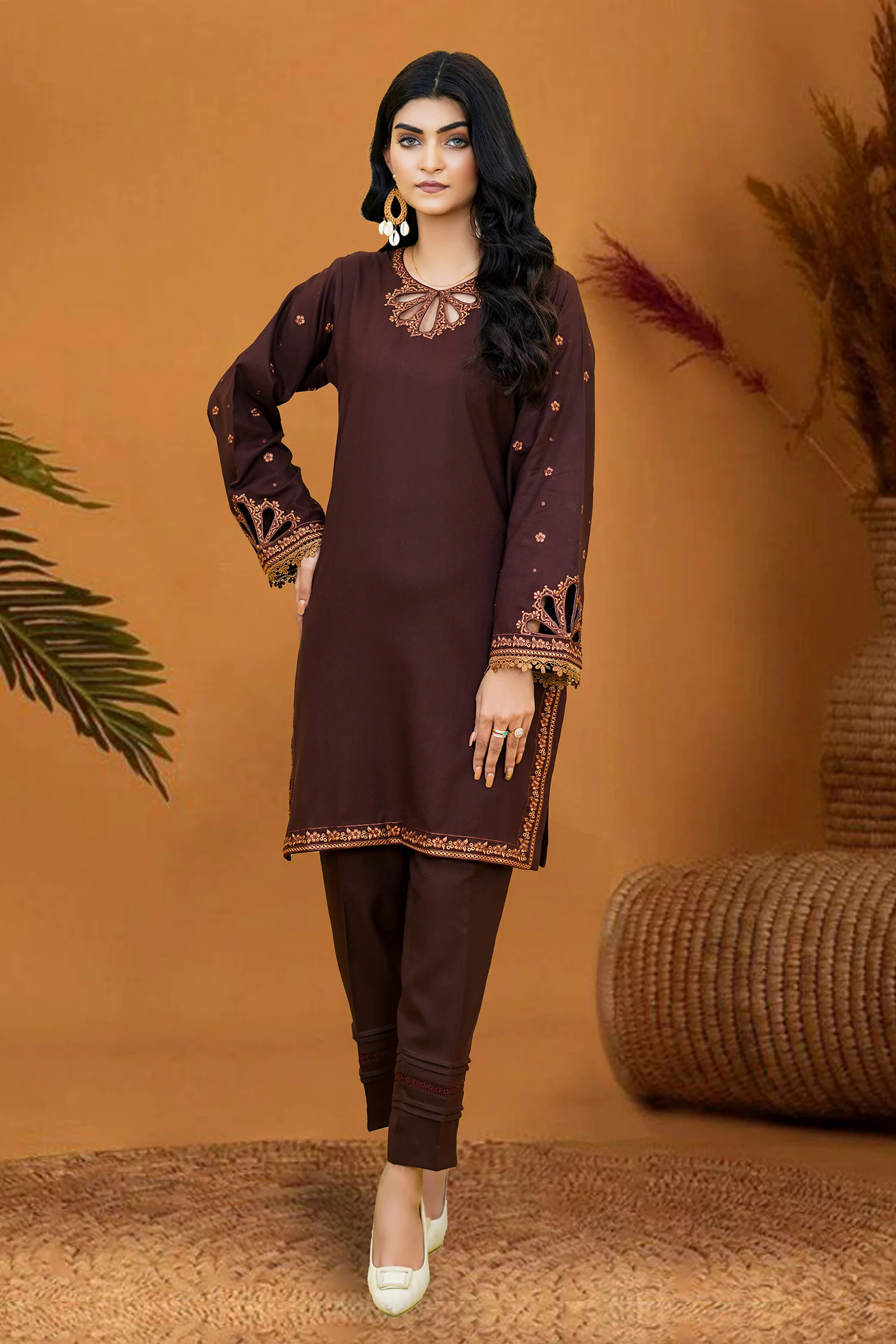 Azita Embroidered Dhanak 2pc- GA1920