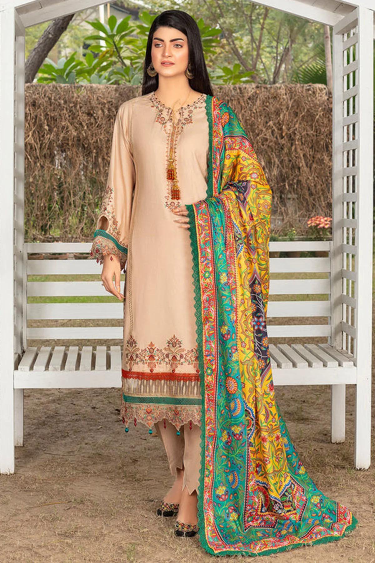 Farsiris Luxury Embroidered Dhanak 3pc With Printed Whool Shawal-GA1933
