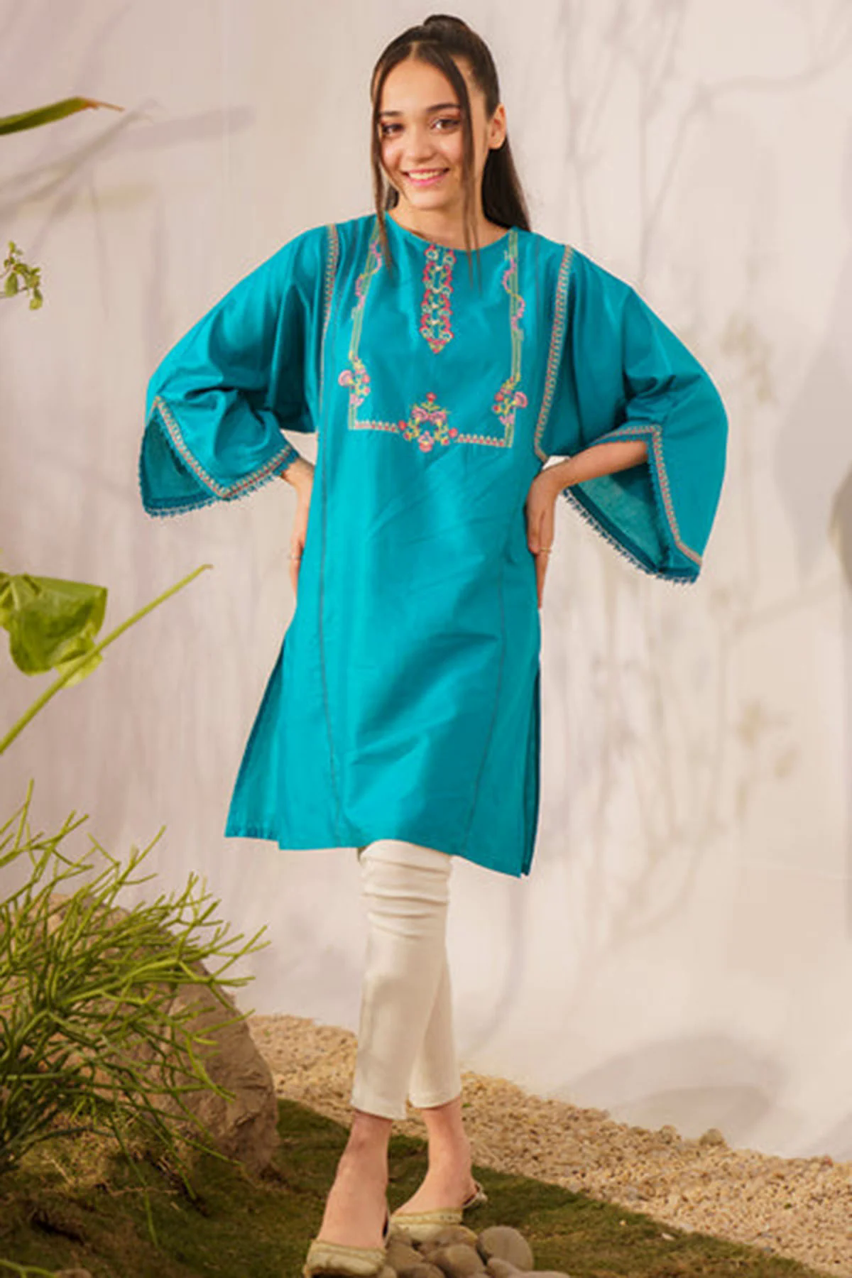 Ziva Fully Embroidered Lawn 2Pc-Ga2004 Ziva Fully Embroidered Lawn 2Pc-Ga2004