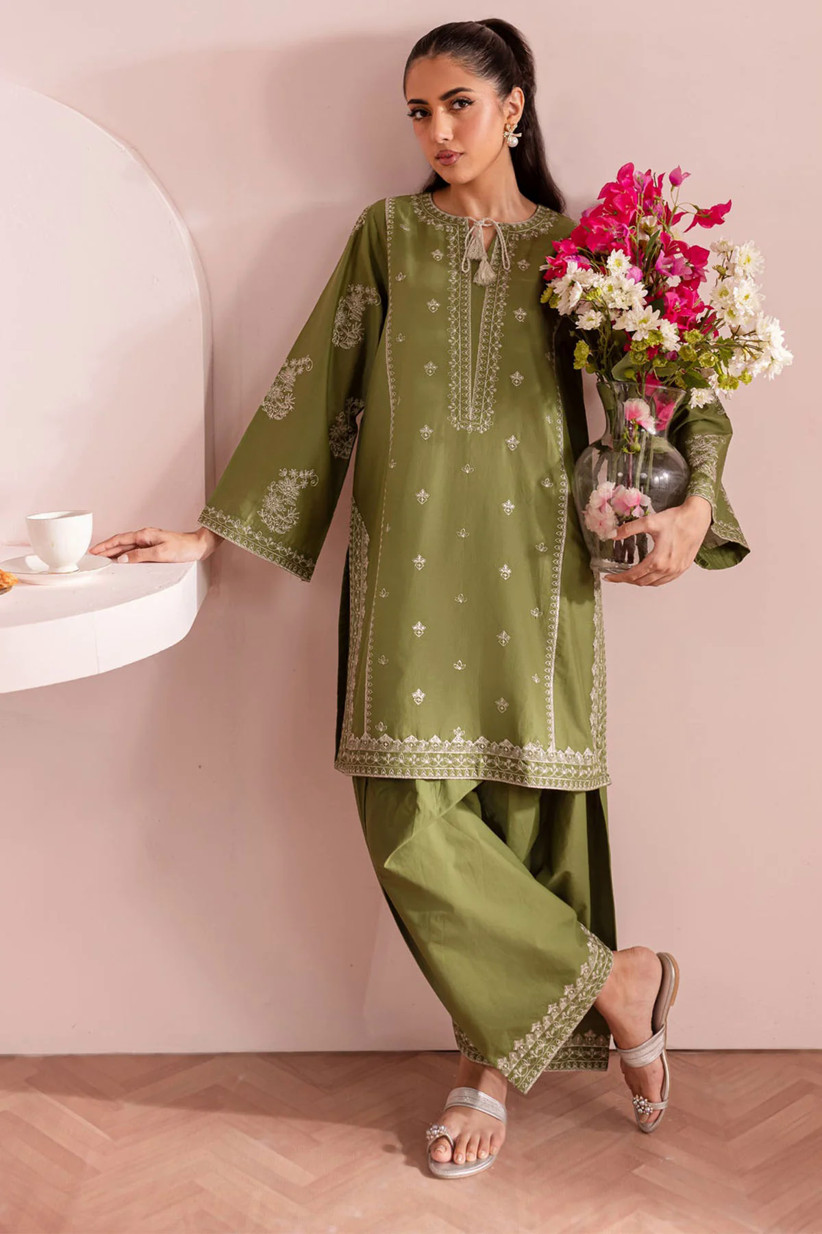 Batik Embroidered Dhanak 2pc- GA1918 Batik Embroidered Dhanak 2pc- GA1918