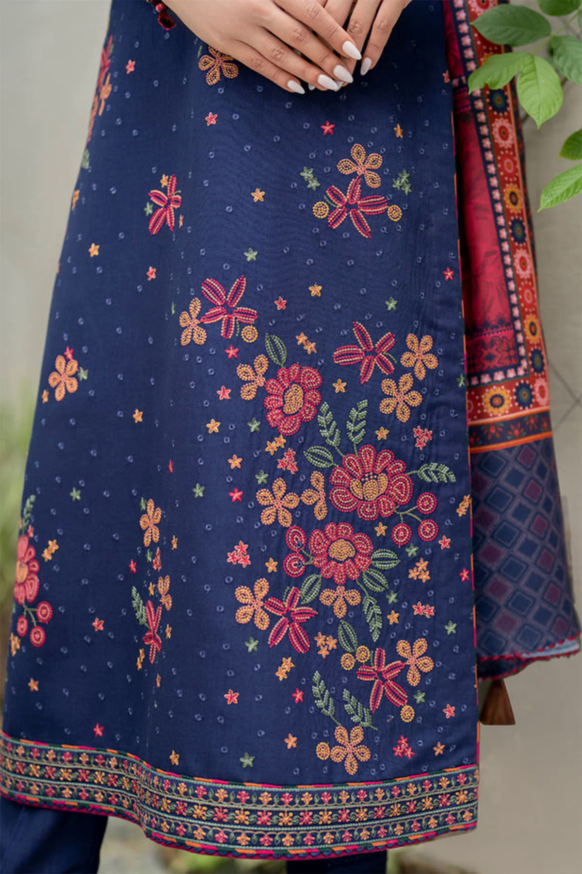 Embroidered Dhanak 3pc with Whool Shawal- GA1971