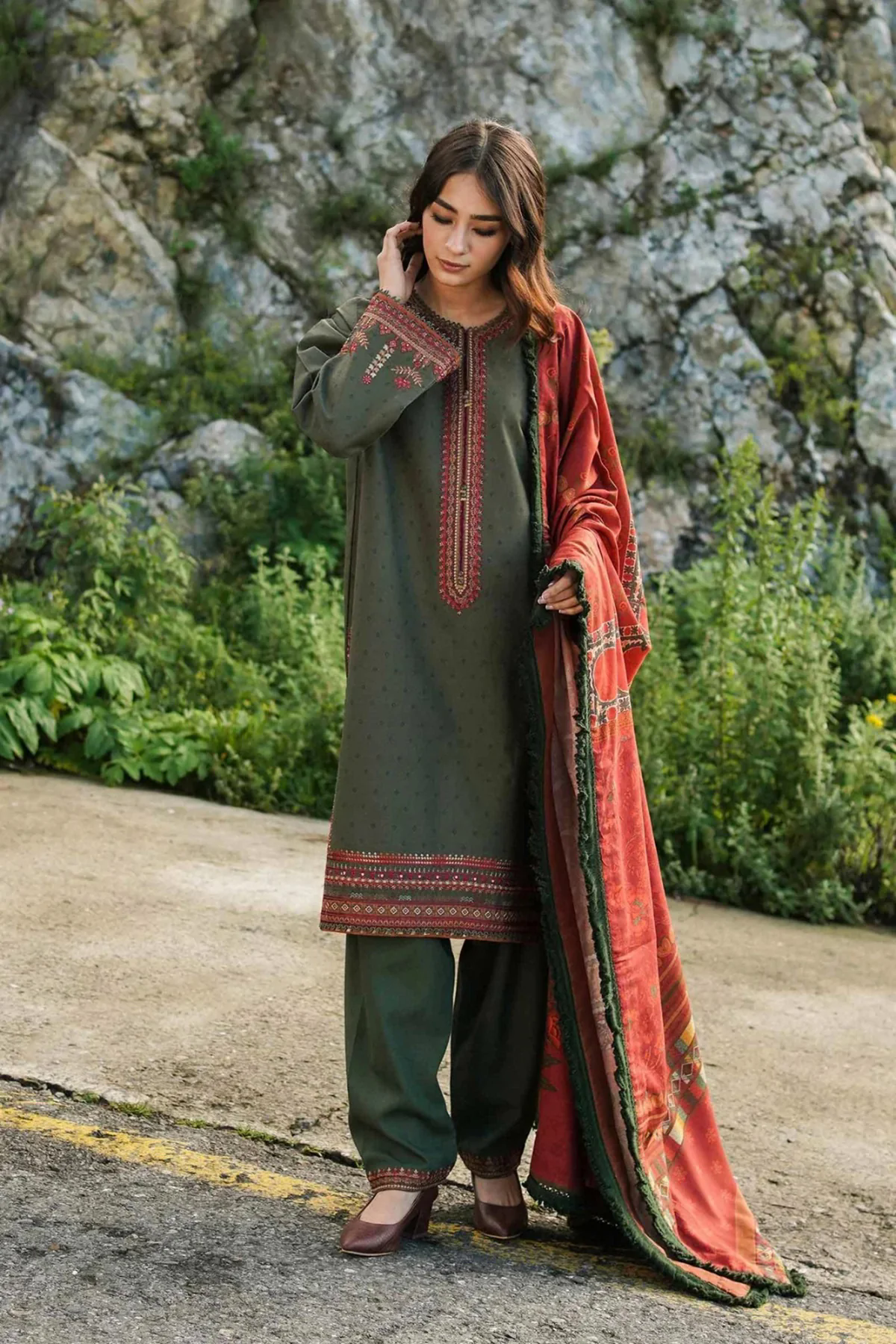 3PC Embroidered Linen with Printed Shawl - GA1794