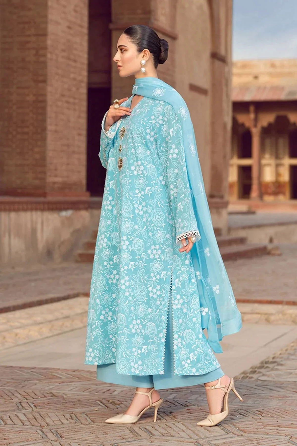 3PC Embroidered Lawn Suit with Embroidered chiffon Dupatta -GA2045