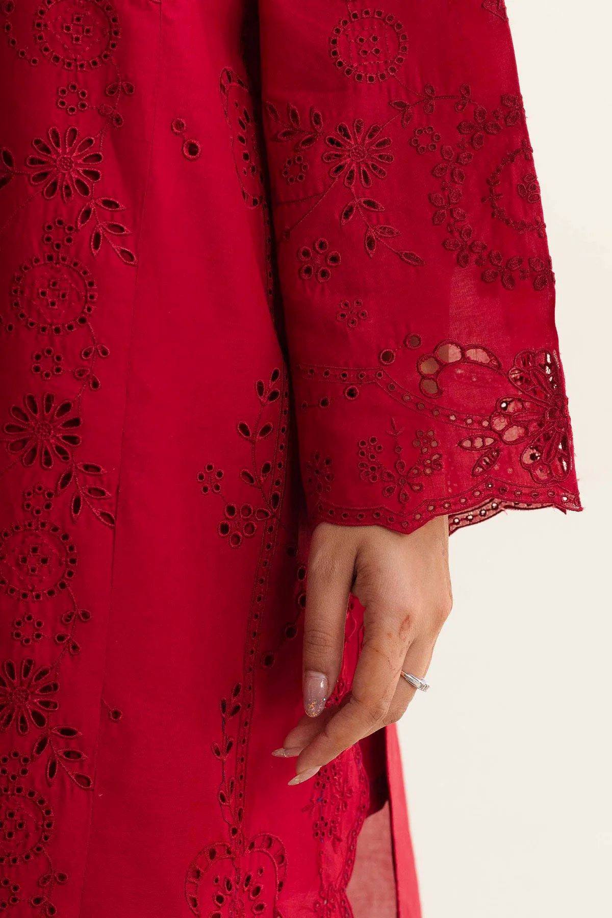 Embroidered Lawn 3pc with Printed Slub Net Dupatta- GA1898