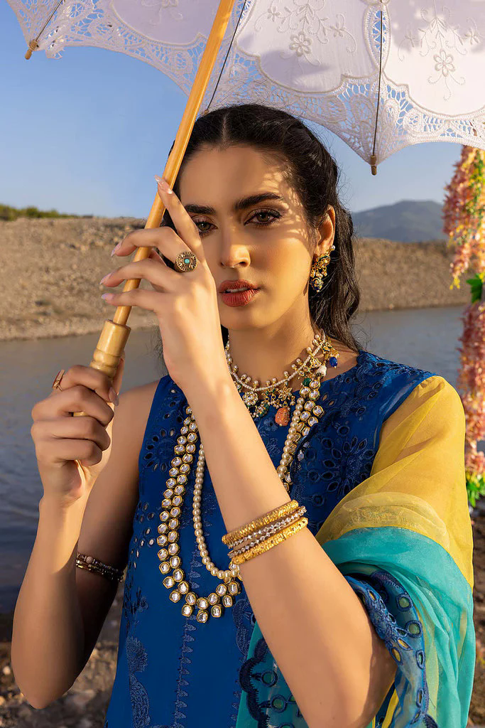 3PC Embroidered Lawn Suit with Organza Dupatta - GA10273