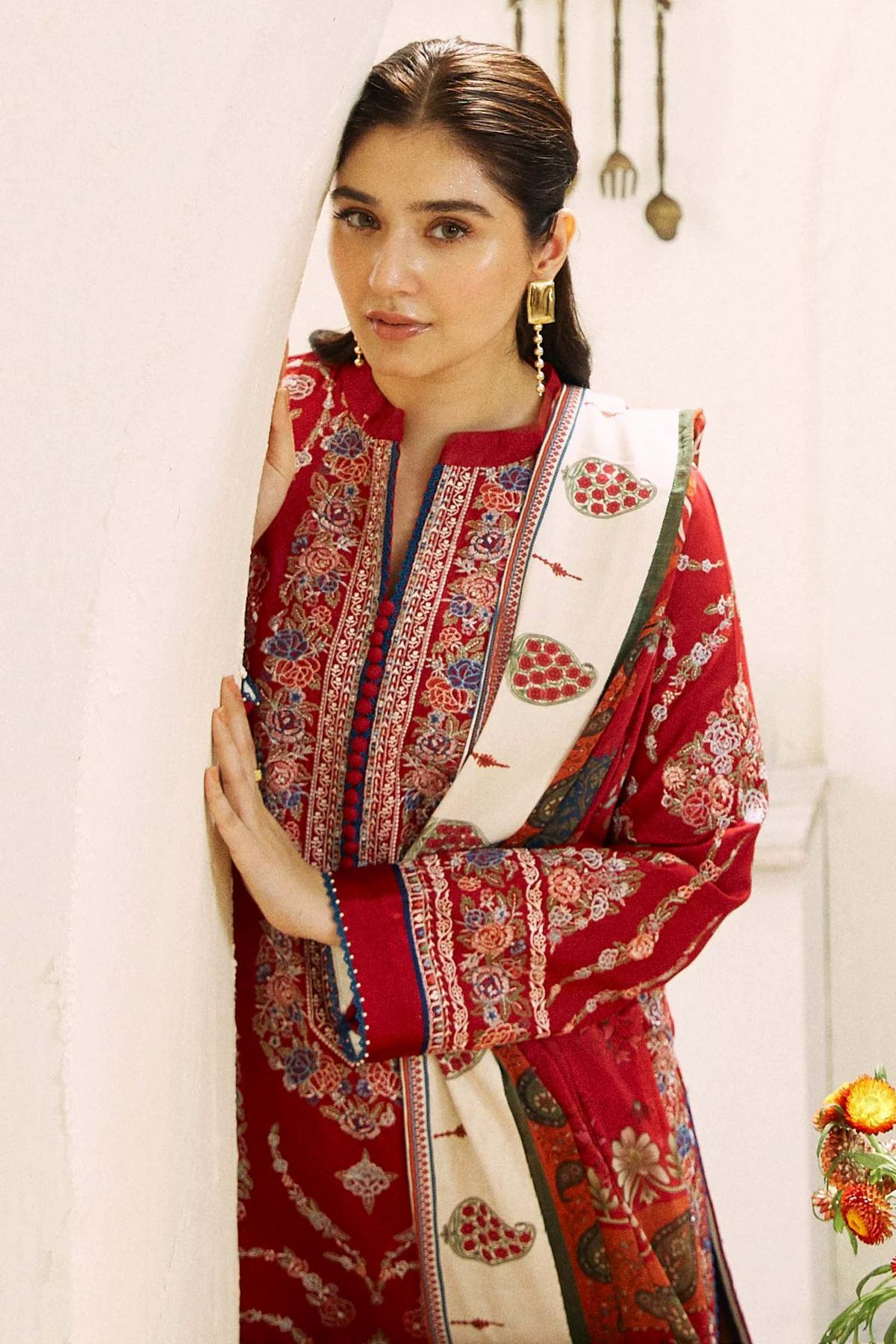 Embroidered Lawn 3pc with Silk Printed Chiffon Dupatta - GA1890