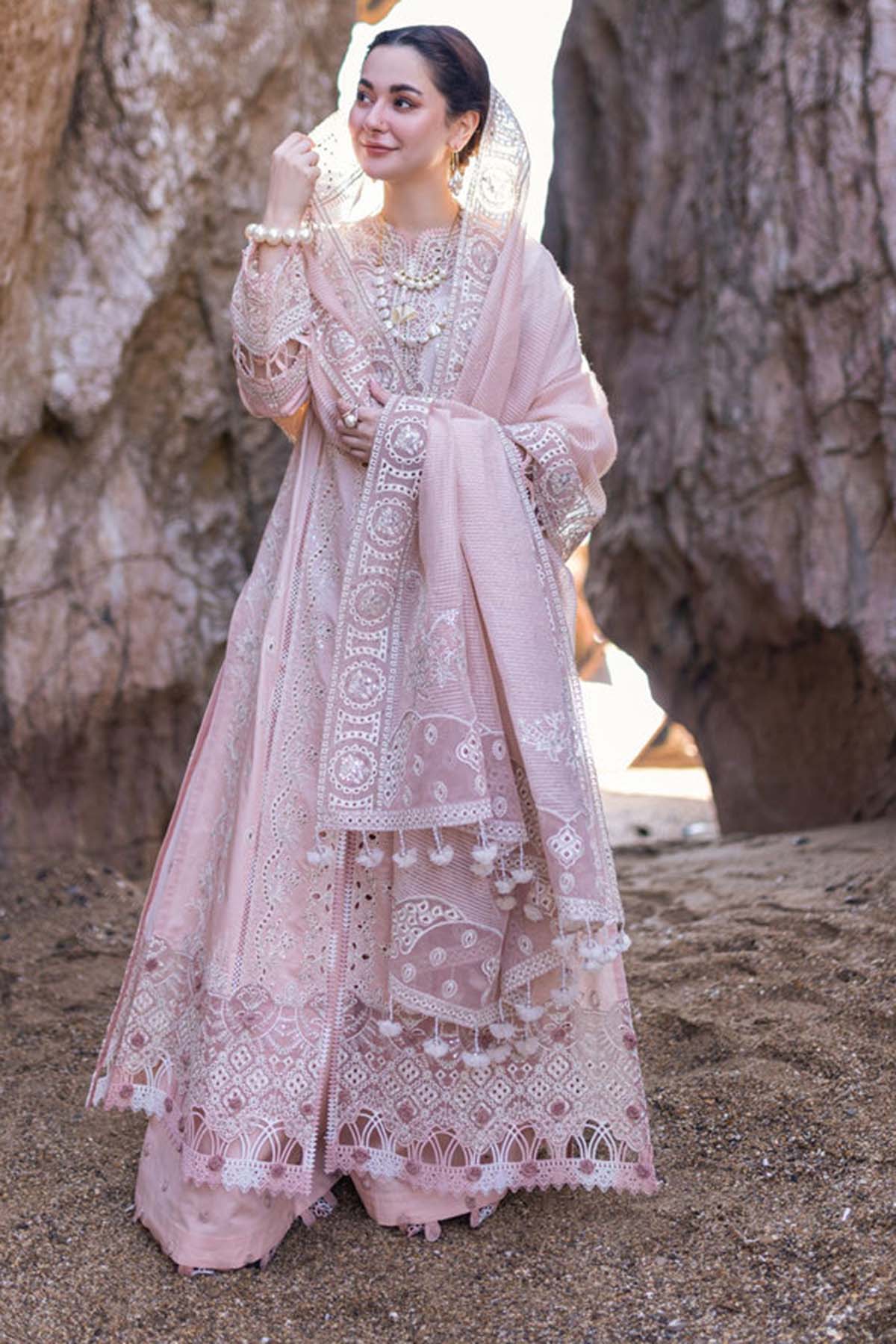 Luxury Embroidered Lawn 3pc with Embroidered Slub Net Dupatta - GA1830
