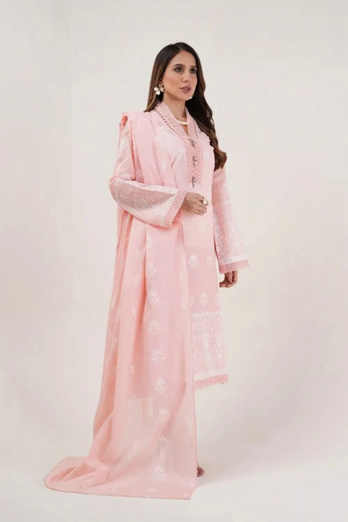 Embroidered Lawn 3pc with Embroidered Chiffon Dupatta- GA1993