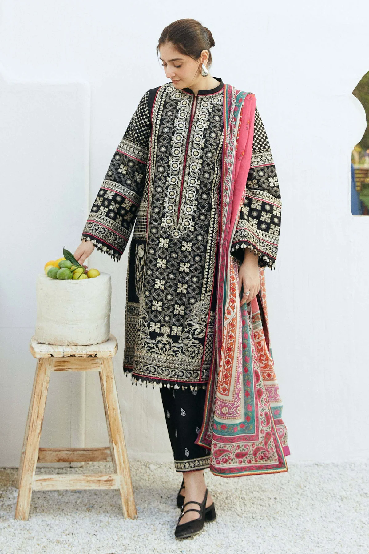 Embroidered Lawn 3pc with Silk Printed Chiffon Dupatta - GA1883
