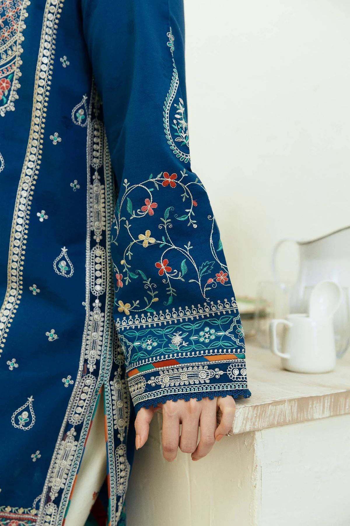 Embroidered Lawn 3pc with Silk Printed Chiffon Dupatta - GA1889