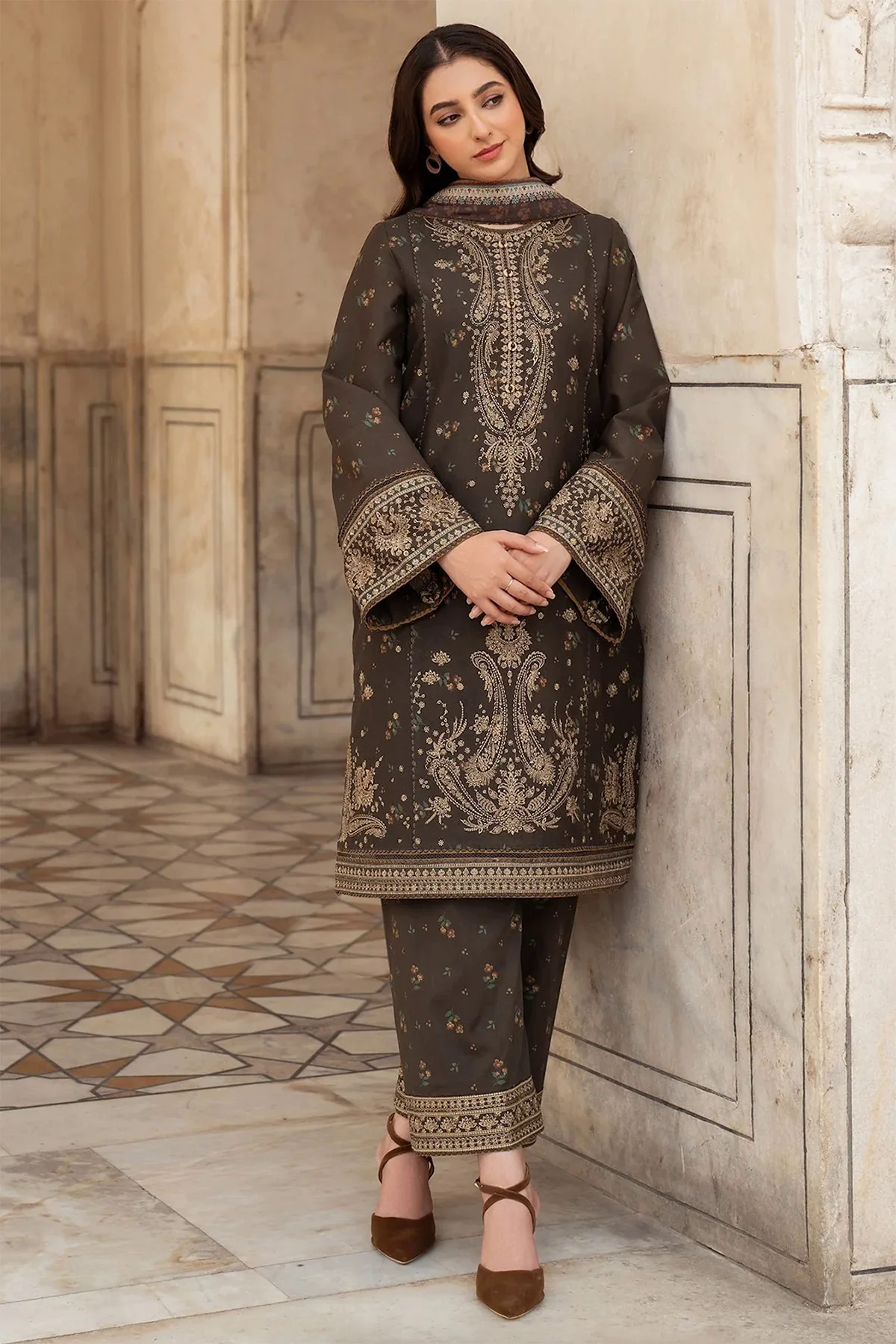 Baroque 3PC Embroidered Lawn Suit with Printed Chiffon Dupatta -GA2047 Baroque 3PC Embroidered Lawn Suit with Printed Chiffon Dupatta -GA2047