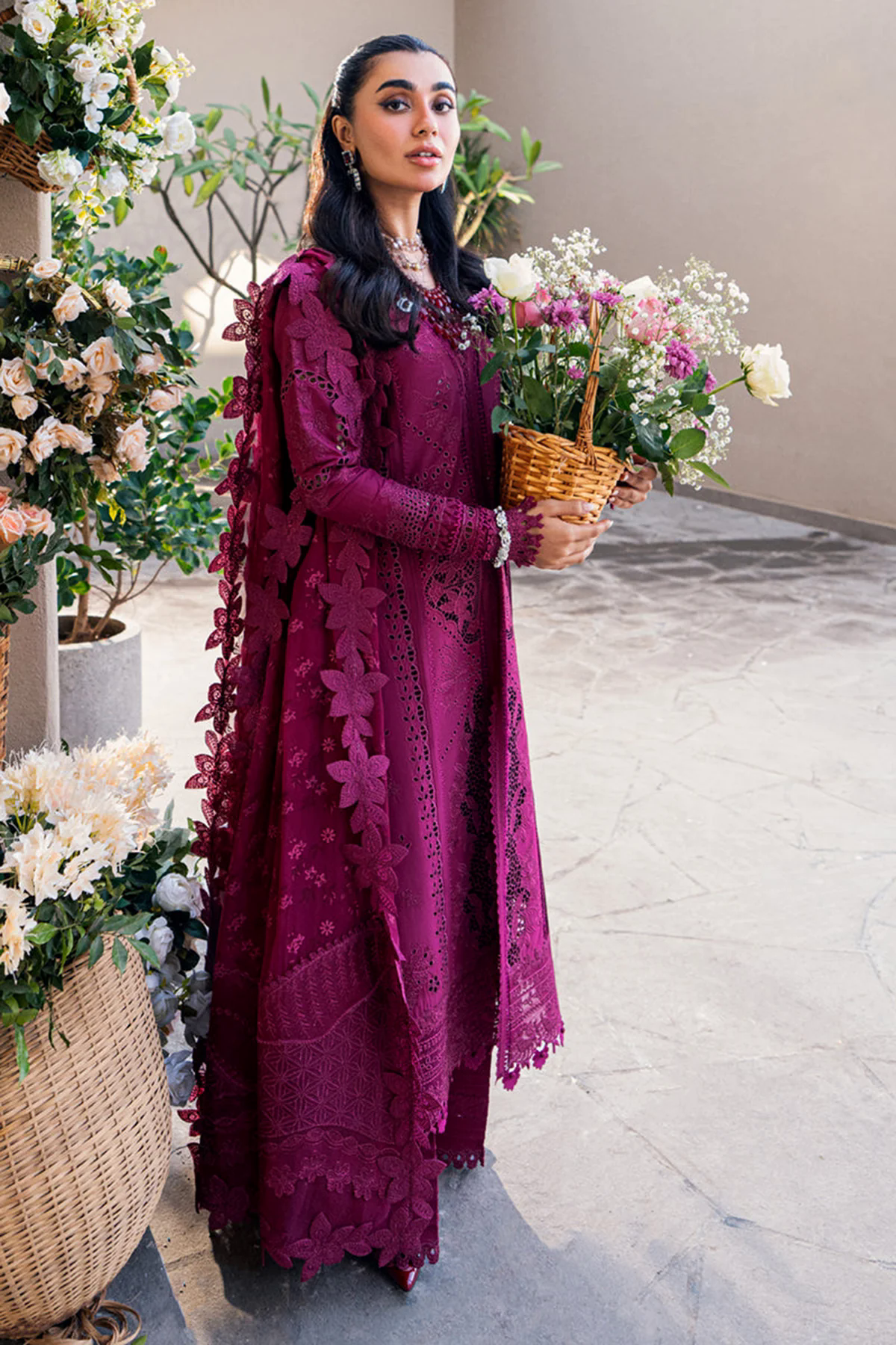 Embroidered Lawn 3pc with Embroidered Slub Net dupatta-GA2022
