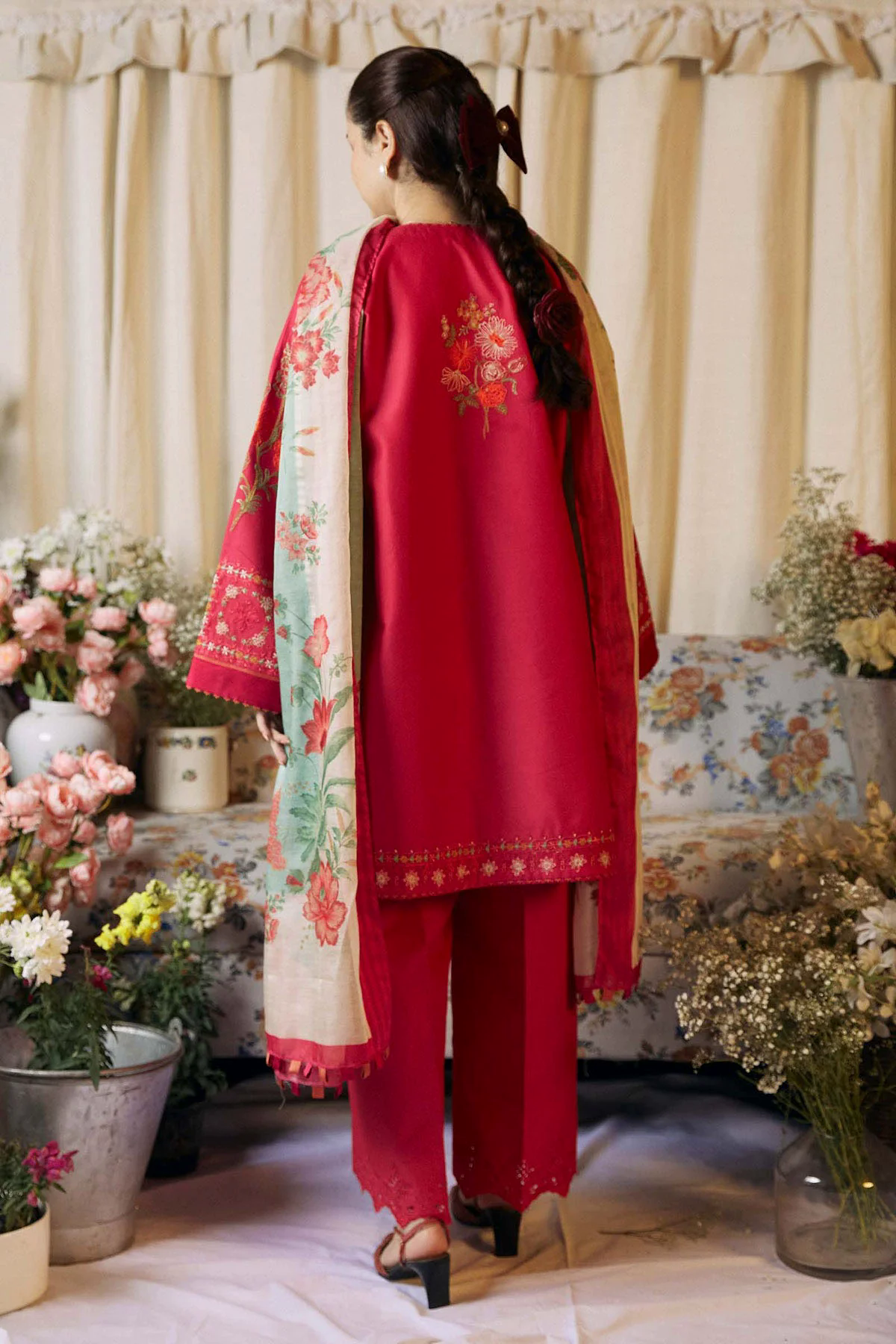 Embroidered Lawn 3pc with Printed Slub Net Dupatta- GA1904
