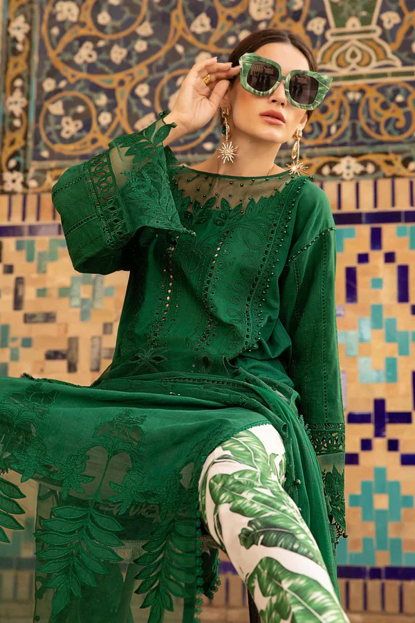 Embroidered Lawn 3pc with Organza dupatta-GA1712 Embroidered Lawn 3pc with Organza dupatta-GA1712