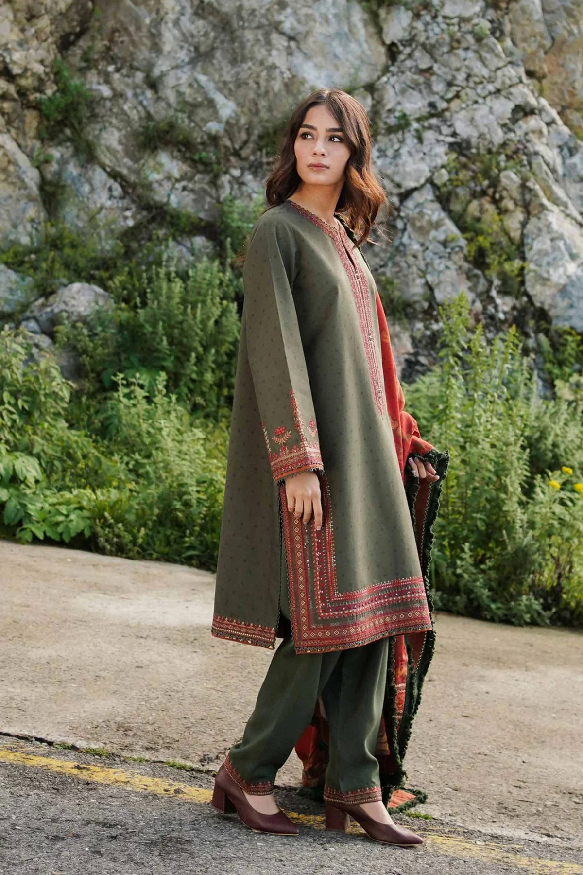 3PC Embroidered Linen with Printed Shawl - GA1794