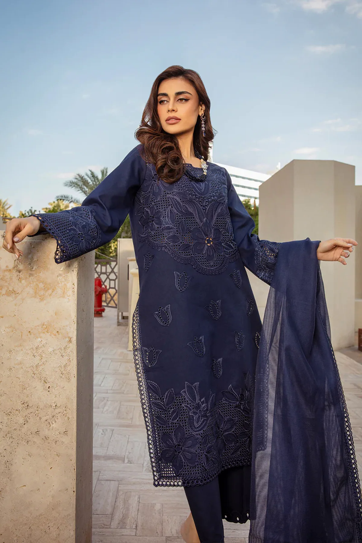3PC Lawn Embroidered Shirt with Embroidered Khadi Net Dupatta - GA2018