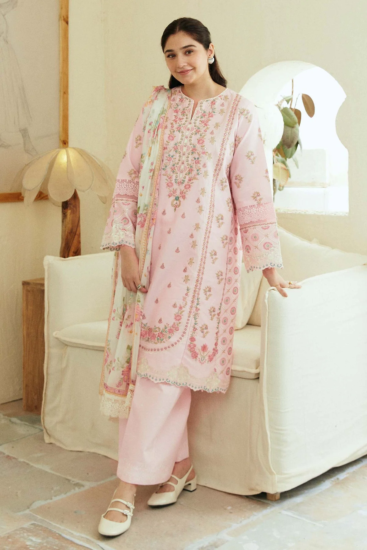 Embroidered Lawn 3pc with Silk Printed Chiffon Dupatta - GA1886