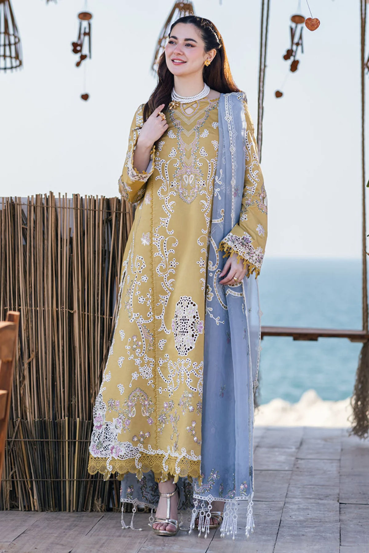 Embroidered Lawn 3pc with Embroidered Slub Net dupatta-GA1894