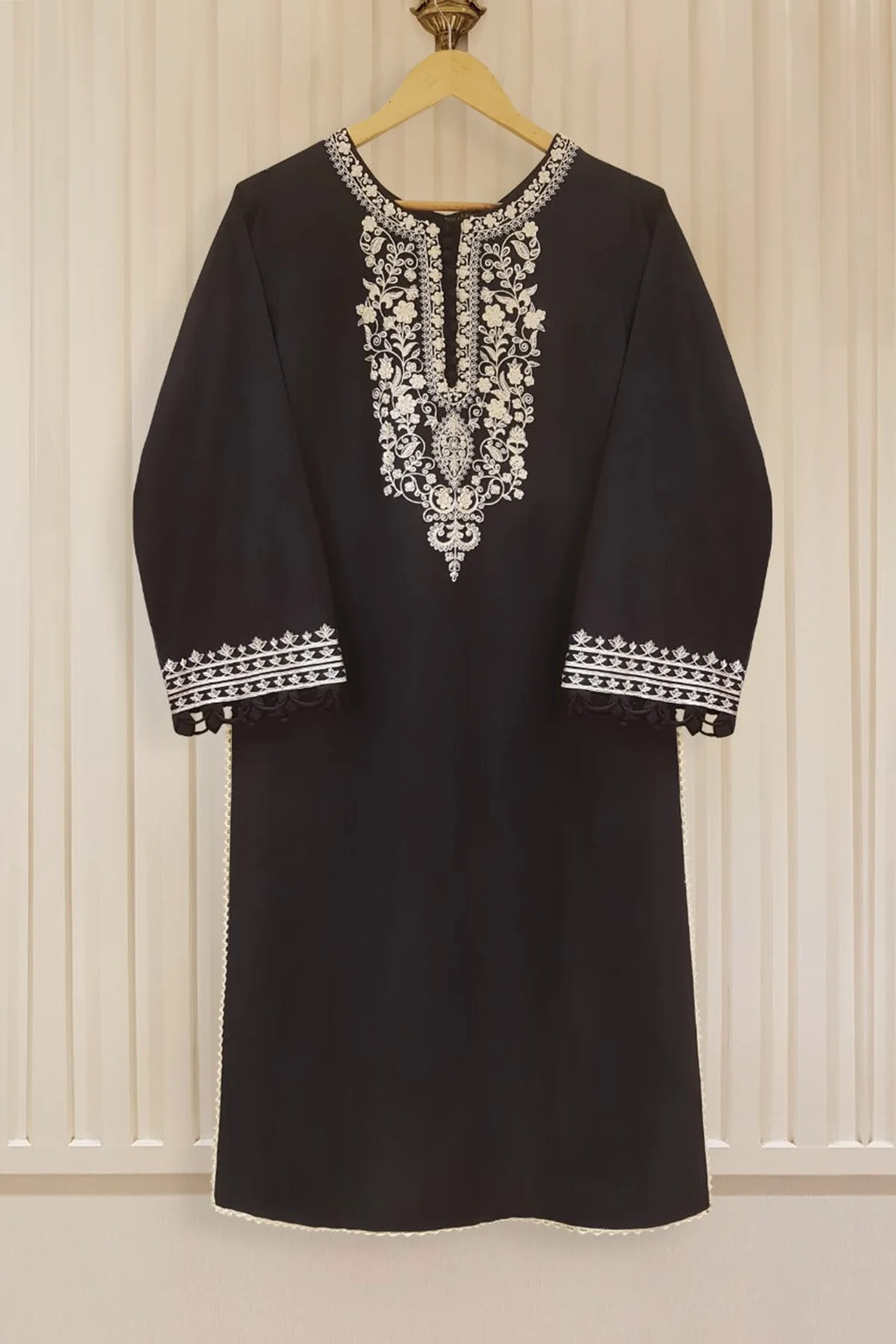 3PC Embroidered Dhanak with Printed Shawl - GA1784