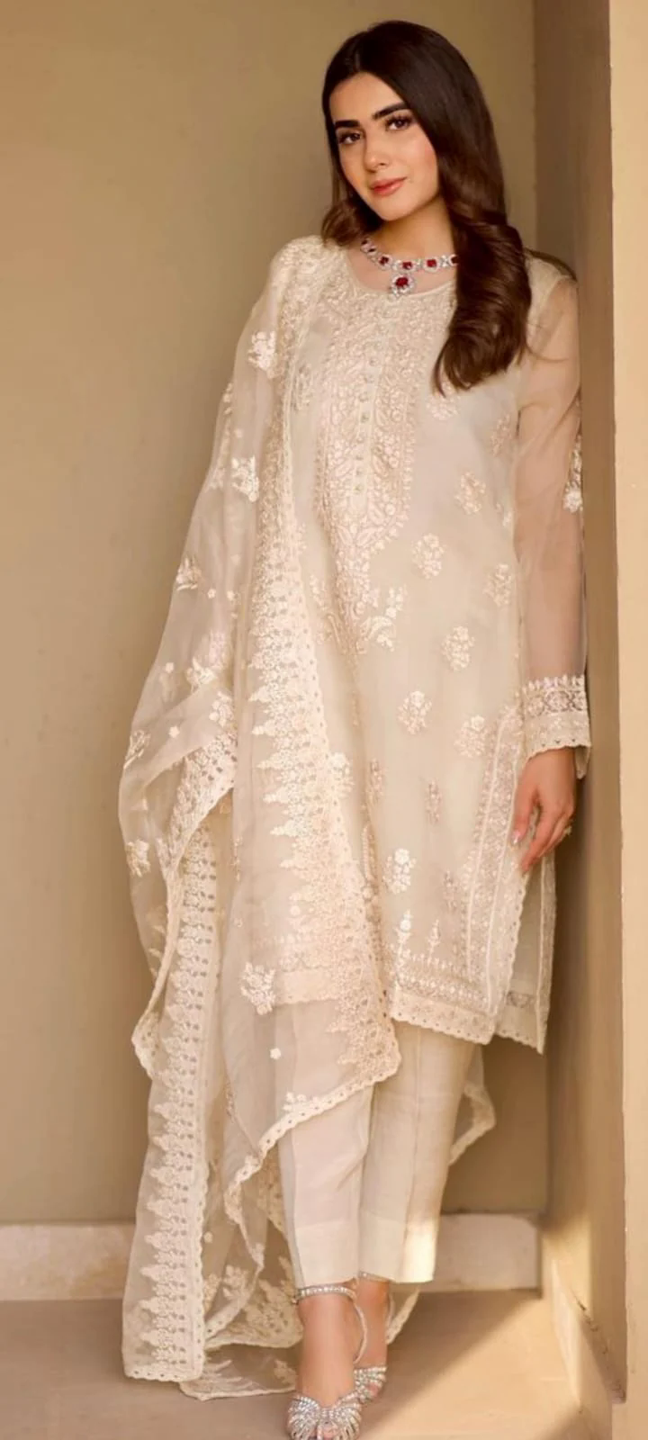 Heavy Embroidered with Embroidered Organza dupatta-Ga1661 Heavy Embroidered with Embroidered Organza dupatta-Ga1661